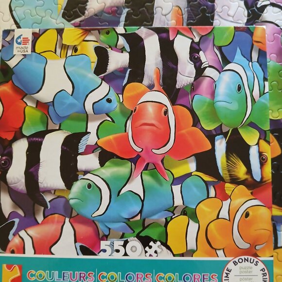 Peacock Colors 550pc Puzzle - Picture 1 of 2